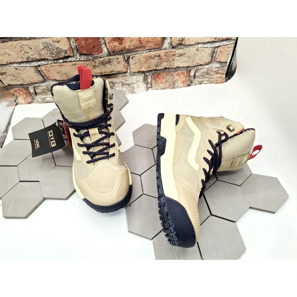Vans UltraRange EXO Hi MTE-2 Waterproof Hiking Boots Tan Nubuck Men 7.5 / Wmn 9